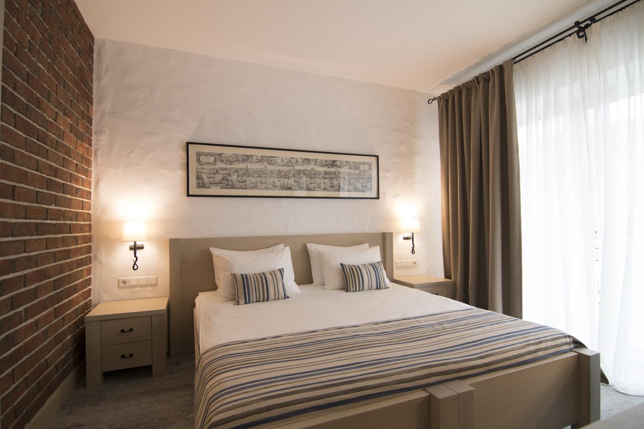Hotel Amstelski à Bukovel Extérieur photo